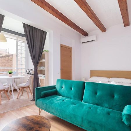 Spacious Doubleroom Apartment At Sants Barcellona Esterno foto