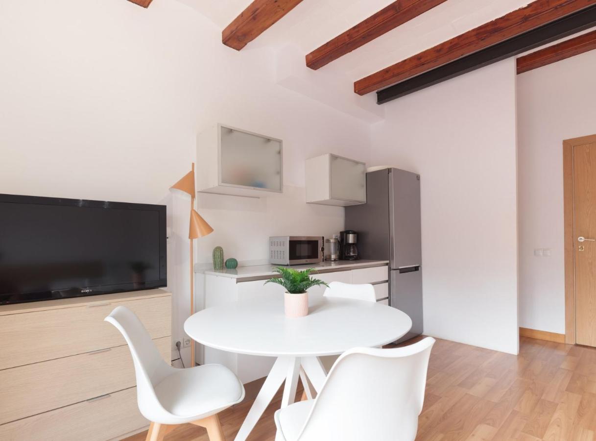Spacious Doubleroom Apartment At Sants Barcellona Esterno foto